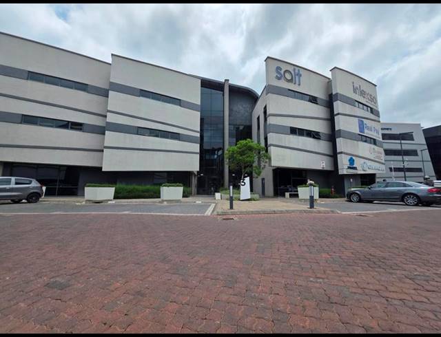 BUSINESS PROPERTY TO RENT IN MENLYN